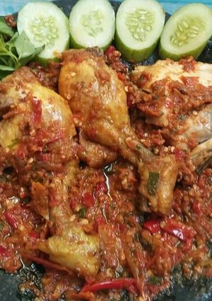 Foto resep Ayam geprek pedas ala dapoer mak decy