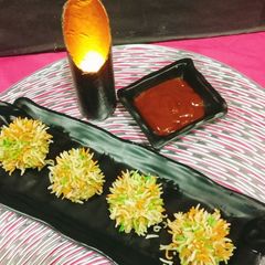 A picture of Healthy Chicken Flower Dumpling.