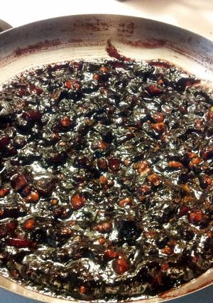 A picture of Blueberry-chipotle chutney.
