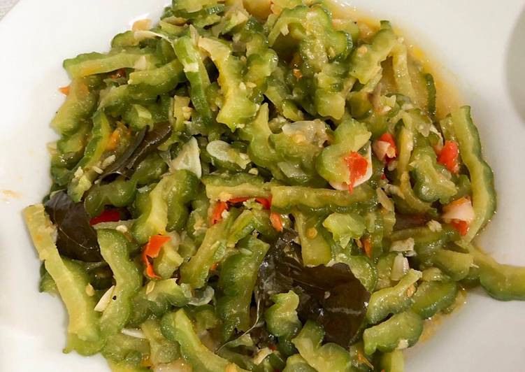 Resep masakan Tumis Pare Cabe Pedas | Langkah Membuat Tumis Pare Cabe Pedas Yang Bisa Manjain Lidah