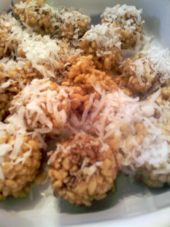 A picture of Sunshines krispy balls.
