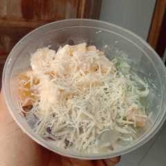 A picture of Puding Jelly Nutrijell mix.