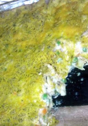 A picture of Creamy Tuna Casserole/peas & carrots.