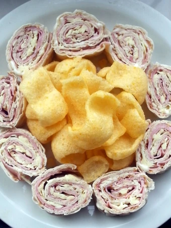 Easy Steps Make Recipes Tortilla Snack Rolls the Perfect Perfect.