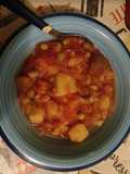 Estofado de papa y albóndigas