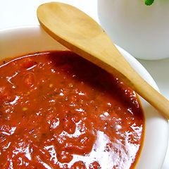 A picture of Bunny's Husband's Elegant Tomato Sauce.