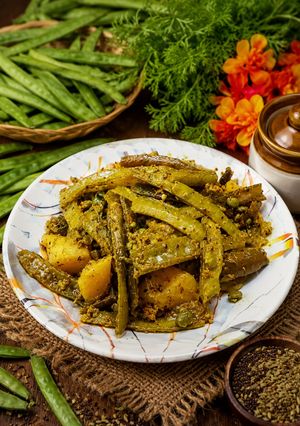ग्वार फली का अचार रेसिपी मुख्य फोटो