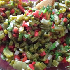 A picture of Ensalada de nopales.