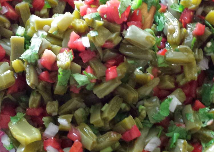 Recipe of Quick Ensalada de nopales