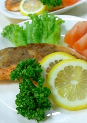 A picture of Easy Salmon à la Meunière without Butter.