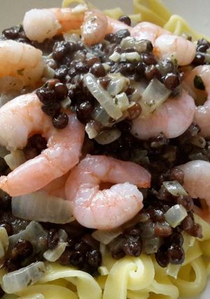 A picture of Sig's Puy Lentils and Prawns over Tagliatelle.