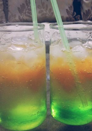 মিন্ট ম্যাঙ্গো মকটেল (mint mango mocktail recipe in Bengali) রেসিপির প্রধান ছবি