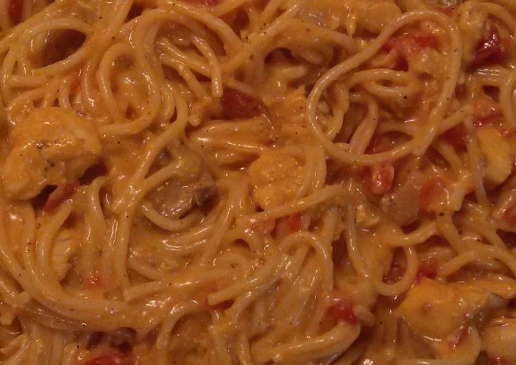 Easiest Way to Make Ultimate Cheesy chicken spaghetti