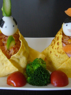 A picture of Hinamatsuri (Japanese Girls’ Day) Hina Doll Sushi.