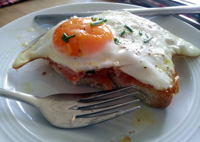 Simple Way to Make Homemade smoked salmon toast