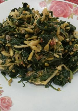 Foto resep Sambal pucuk ubi dan bunga pepaya