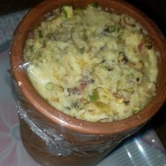 A picture of Matka mango Malai kulfi.
