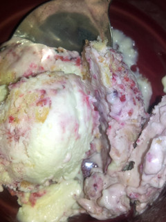 A picture of Raspberry Cheesecake Ice Cream (Easy!!!).