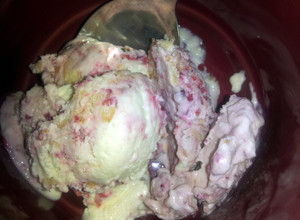 A picture of Raspberry Cheesecake Ice Cream (Easy!!!).