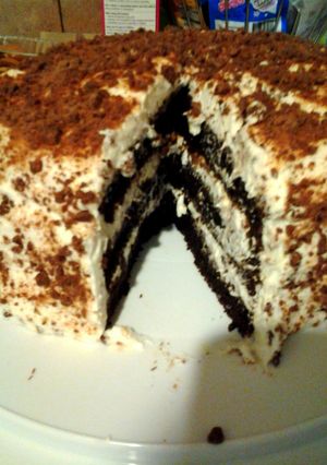 A picture of Candy Bar Cake.