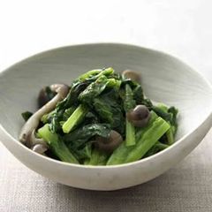 A picture of Nanohana & Shimeji Mushroom Namul.