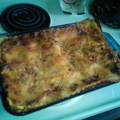 A picture of Garfield lasagna.