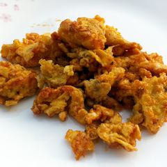 A picture of Scramble Egg With Spicy Butter.