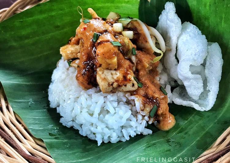 Cara Gampang Membuat Nasi Lengko Cirebon, Enak