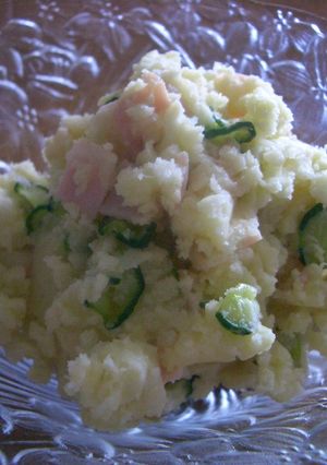 A picture of Our Family's Easy Potato Salad.