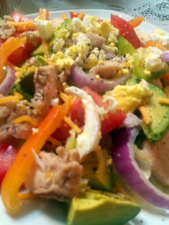 A picture of Sunshine's grilled chicken salad.