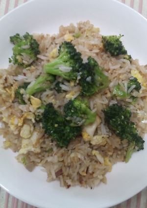 A picture of Pam's Stir fried Broccoli&Rice....