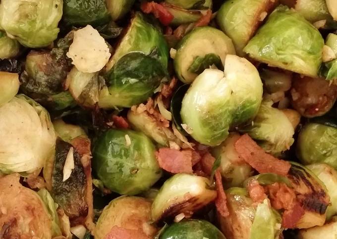 Recipe of Homemade Garlic, bacon brussels sprouts.