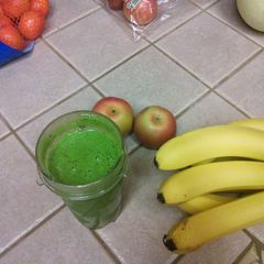 A picture of Awesome green smoothie.