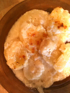 A picture of Scalloped potatoes.