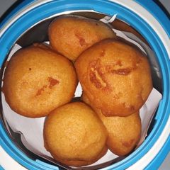 Qosai (akara) A picture of Qosai (akara).