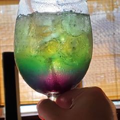A picture of Jolly apple dew.