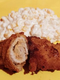 Hagymás-mustáros göngyölt karaj recept fotója