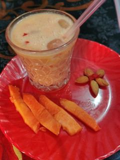 पपाया शेक (Papaya shake recipe in hindi) रेसिपी मुख्य फोटो