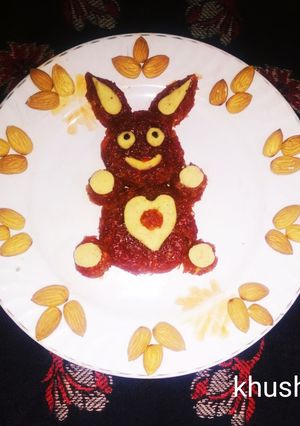 बादाम गाजर हलवा टैडी (Badam gajar halwa teddy recipe in Hindi) रेसिपी मुख्य फोटो