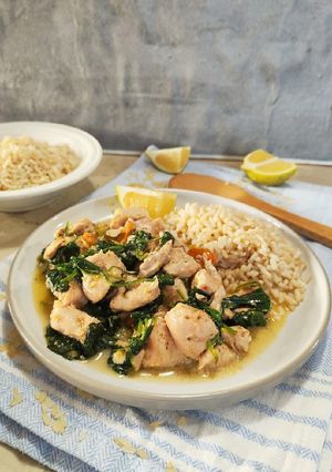 Foto di Bocconcini di pollo al curry con spinacino