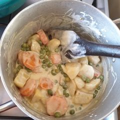 A picture of Carrot peas stew.