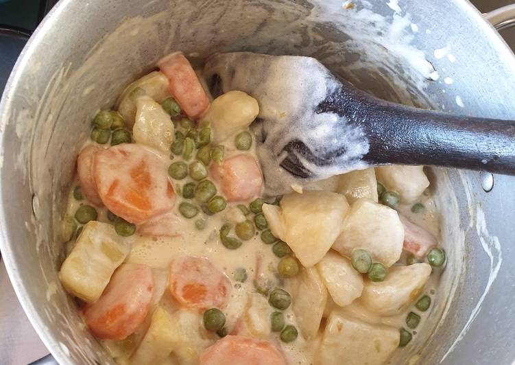 Recipe of Any-night-of-the-week Carrot peas stew