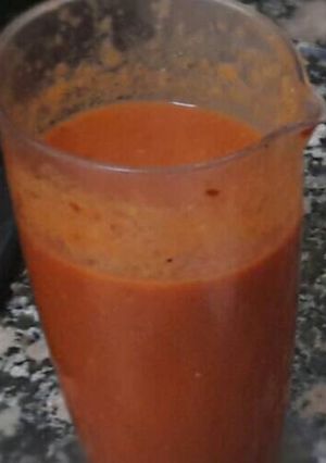 Una foto de Salsa pomarola fácil (tomate)