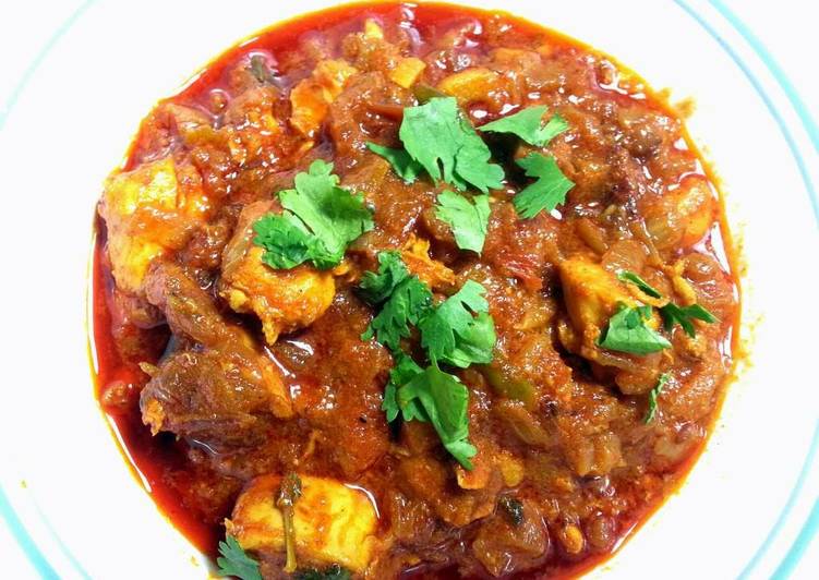 Easiest Way to Prepare Homemade Spicy red hot chicken curry