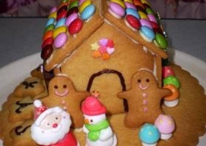 Cookie House For Christmas