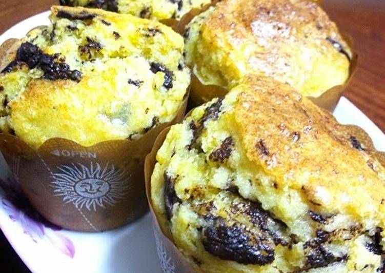 Simple Way to Prepare Quick Easy Chocolate Chip Tofu Muffins