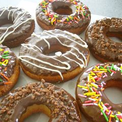 A picture of Crispy Old Fashioned Donuts.