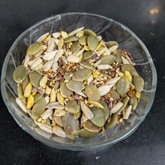 A picture of Pumpkin seeds mukhvas.