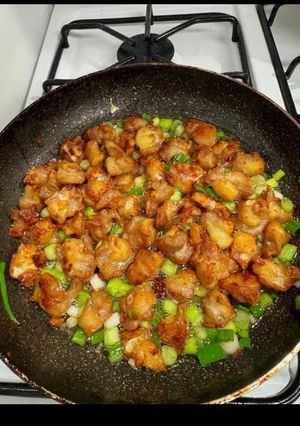 Hình của món Thịt rang cháy cạnh.