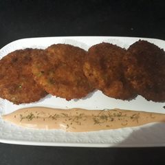 A picture of Paneer cutlets.